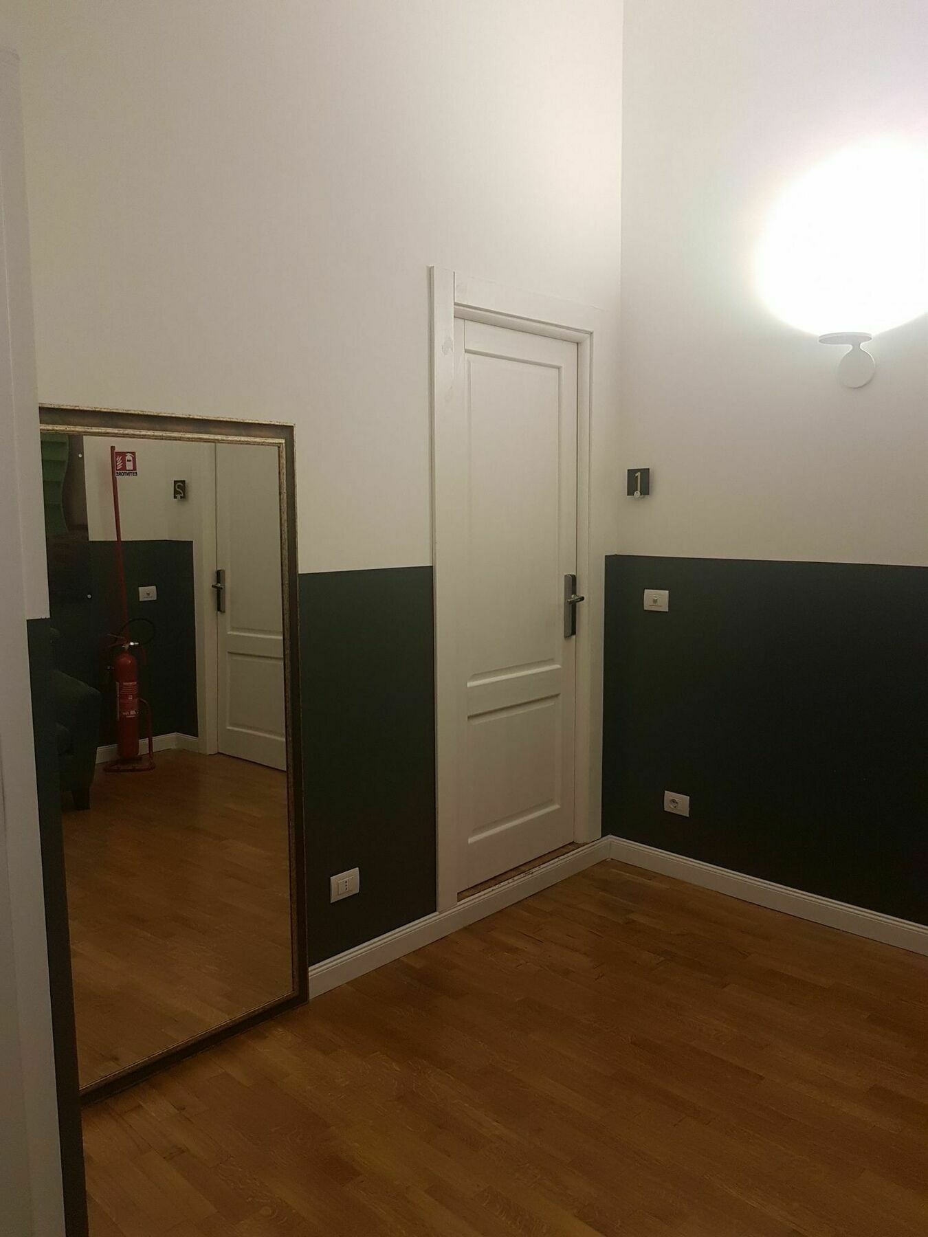 Maison Palazzo Taverna Roma Esterno foto